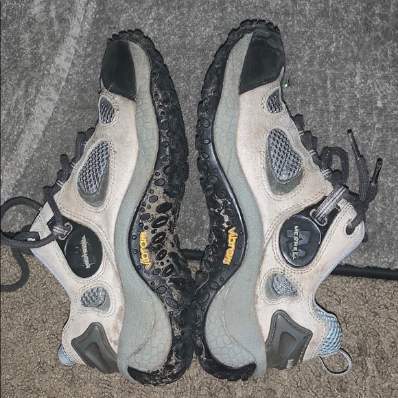 Merrell hiking shoes - Picture 2 of 5